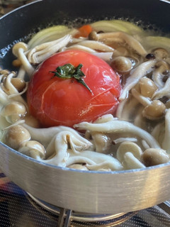 スープのトマトは皮を剥かずにそのまんま-レシピのメイン写真