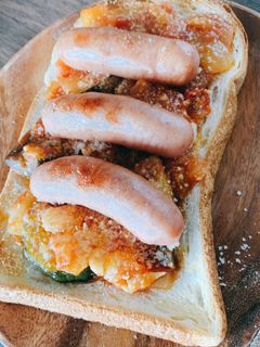 たっぷり野菜トマトソースのトースト-レシピのメイン写真