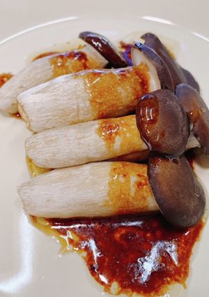 ぶなクイーンの焦がし宗田だし醤油バター-レシピのメイン写真