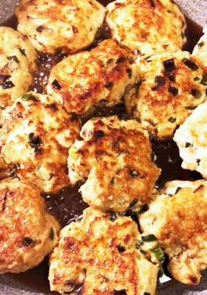 あっさり！鶏挽肉とニラの和風ハンバーグ-レシピのメイン写真