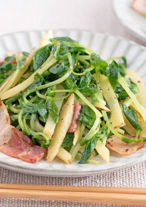 豆苗とじゃがいものカレー炒め-レシピのメイン写真