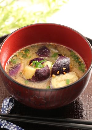 簡単！茄子のお味噌汁　ごま風味-レシピのメイン写真