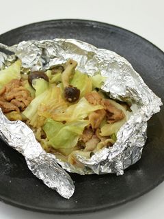 豚肉とキャベツの味噌だれホイル焼き-レシピのメイン写真