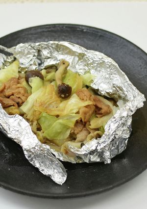 豚肉とキャベツの味噌だれホイル焼き-レシピのメイン写真