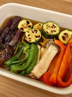 麺つゆとお酢で夏野菜の焼き浸し -レシピのメイン写真