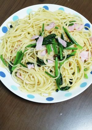 ほうれん草とベーコンのペペロンチーノ風-レシピのメイン写真