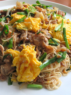 豚こま肉と青ニラのそうめんチャンプルー-レシピのメイン写真