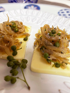 簡単つまみ☆ちりめん山椒のっけ盛りチーズ-レシピのメイン写真