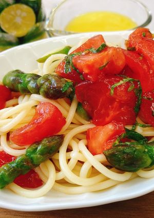 トマトとアスパラのシークヮーサー冷パスタ-レシピのメイン写真