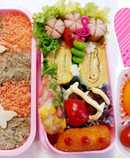 とろろ昆布と鮭フレークで市松模様弁当