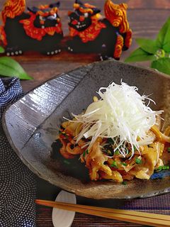 スモークミミガーのラー油和え 沖縄-レシピのメイン写真