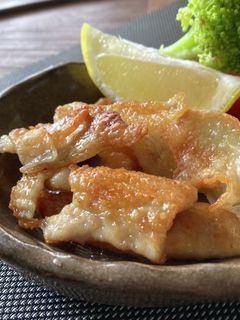 パリパリ鶏皮せんべい☆おうち居酒屋♪-レシピのメイン写真