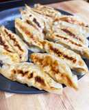 下味しっかり！キャベツとニラの大判餃子