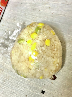 とうもろこしと枝豆のバターおにぎり-レシピのメイン写真