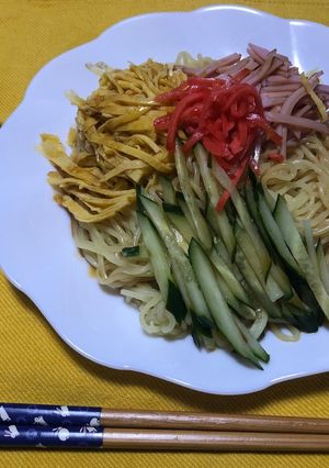 酸っぱ辛いが癖になる冷やし中華-レシピのメイン写真