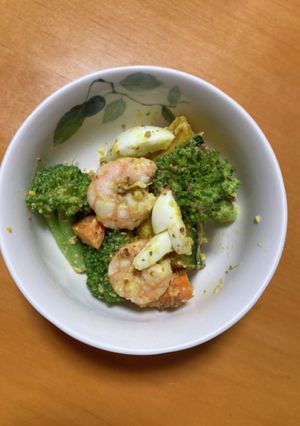 彩り鮮やか！えびと野菜のマスタードサラダ-レシピのメイン写真