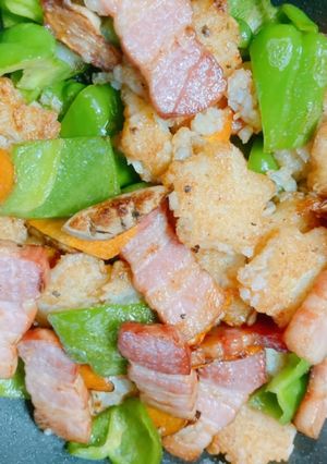 ハッシュドポテトにベーコンと余り野菜-レシピのメイン写真