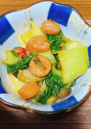 チンゲンサイとウインナーのカレー粉炒め-レシピのメイン写真