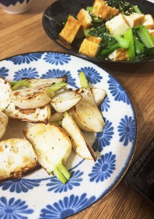 皮付き軸付き！かぶのシンプルソテー-レシピのメイン写真