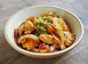簡単！玉ねぎと鶏むね肉の甘酢炒め-レシピのメイン写真