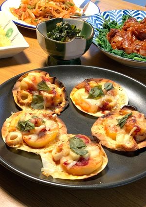 ホクホクポテトと竹輪の餃子の皮ピザ-レシピのメイン写真
