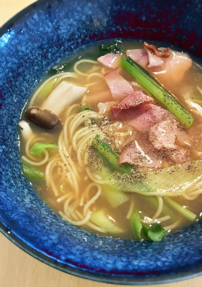 簡単！蒲焼きのタレを使った醤油ラーメン-レシピのメイン写真
