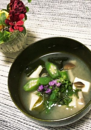 おくら、豆腐のお味噌汁-レシピのメイン写真