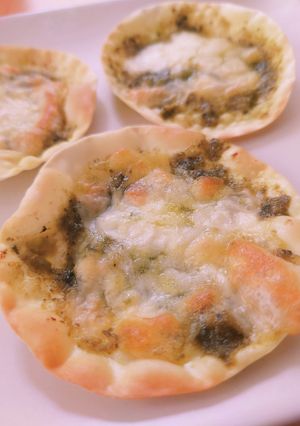 餃子の皮でバジルピザ-レシピのメイン写真