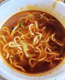 カップラーメンをこんにゃく麺52kcal