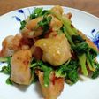 鶏肉とセロリの葉のしょうがニンニク炒め