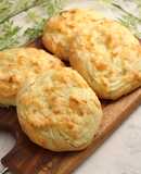簡単！フォカッチャ　オニオンポテトチーズ