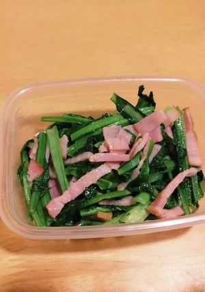 【簡単】小松菜ベーコン炒め【大量消費】-レシピのメイン写真