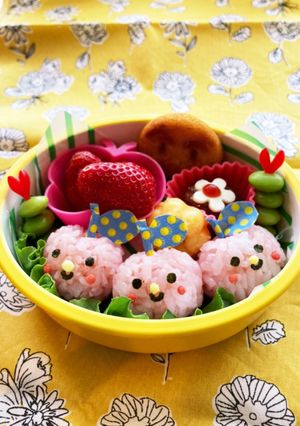 年少　りんご三兄弟　お弁当-レシピのメイン写真