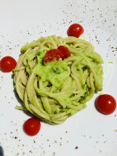 簡単すぎる!アボカドペストのパスタ-レシピのメイン写真