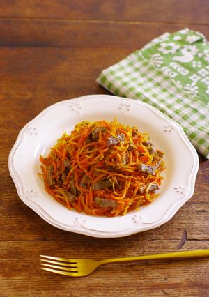 レンジで★牛肉とにんじんのチミチュリソース和え-レシピのメイン写真