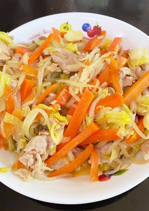 しゃぶしゃぶ肉と野菜炒め-レシピのメイン写真