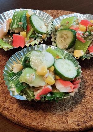 チンゲン菜とカニカマのマヨポン酢サラダ-レシピのメイン写真
