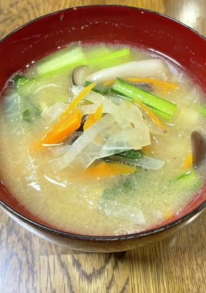 鯖缶で味噌汁-レシピのメイン写真