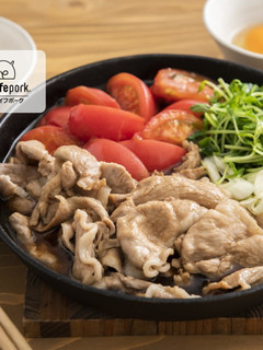 冬の新定番!豚肉のごちそうトマトすき焼き-レシピのメイン写真