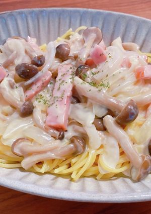 きのことベーコンのチーズクリームパスタ-レシピのメイン写真