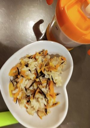 離乳食後期★シーチキンとひじきの炊込ご飯-レシピのメイン写真