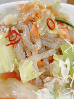カット野菜で簡単!糸蒟蒻入り肉野菜炒め♡-レシピのメイン写真