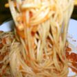 鳥むね肉で作るミートソースとパスタ。