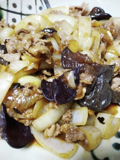牛細の焼肉ちしゃ包み-レシピのメイン写真
