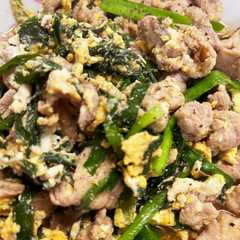 รูปของ 節約、簡単しっかり味付け豚肉ニラ卵