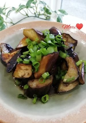 レンジ1分&フライパン長なすの麺つゆ炒め-レシピのメイン写真