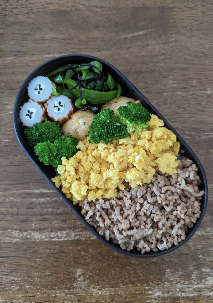 JK☆そぼろと炒り卵の2色弁当♪-レシピのメイン写真