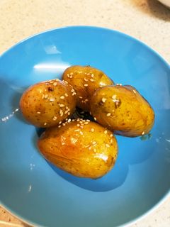 新じゃがホクホクバター醤油煮っ転がし-レシピのメイン写真