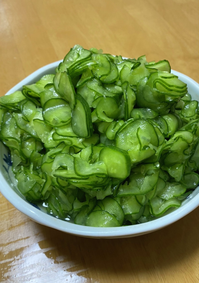 大量消費〜きゅうりの昆布茶和え-レシピのメイン写真