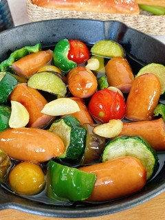 ロイヤリッチと夏野菜のアヒージョ-レシピのメイン写真